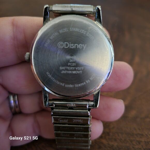 Women's Disney Minnie Mouse Watch Japan Movement - Picture 4 of 4